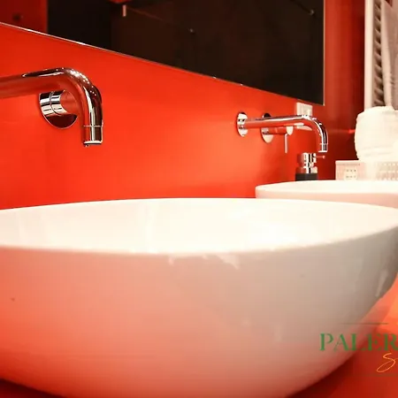לינה וארוחת בוקר Palermo Inn Suite 3*